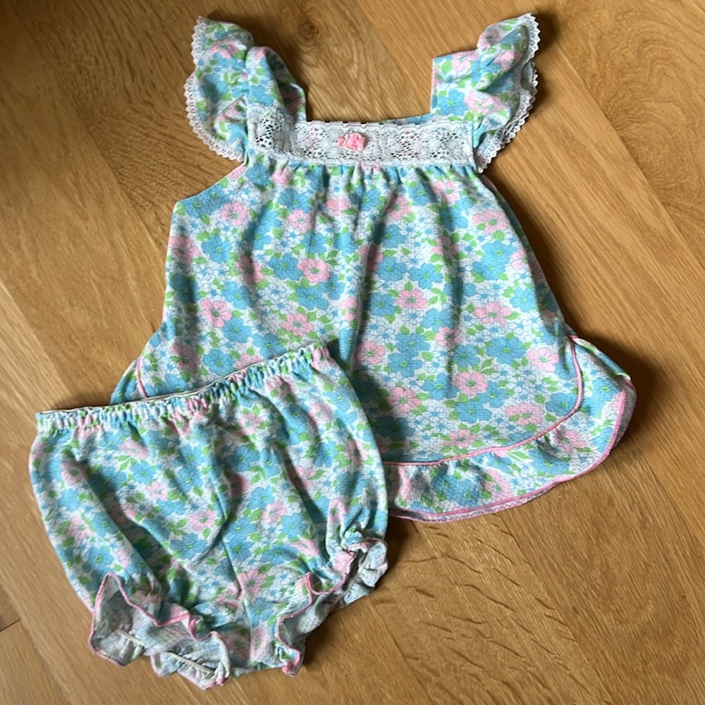 Vintage Carter’s pajamas bloomers tunic floral USA size 6 polyester